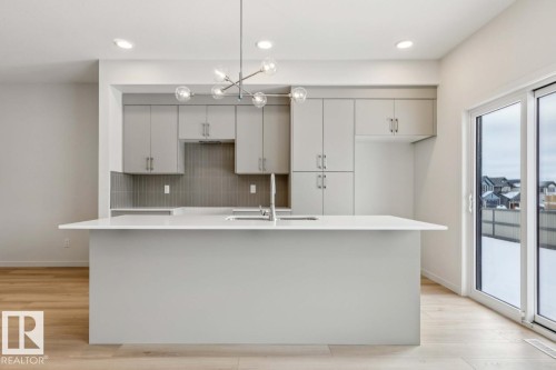 25 Stetson Loop, Ardrossan, AB - Indoor Photo Showing Kitchen
