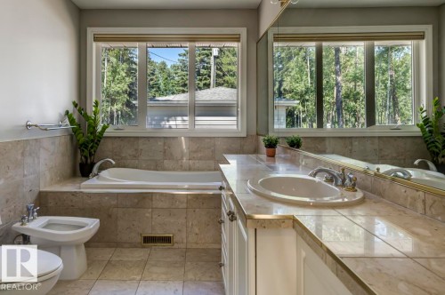 B7 Golden Days, Rural Leduc County, AB - Indoor Photo Showing Bathroom