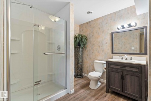 68 Greystone Crescent, Spruce Grove, AB - Indoor Photo Showing Bathroom