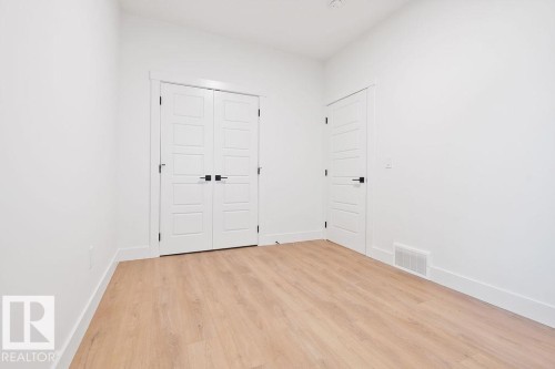 3335 Chickadee Drive, Edmonton, AB - Indoor Photo Showing Other Room