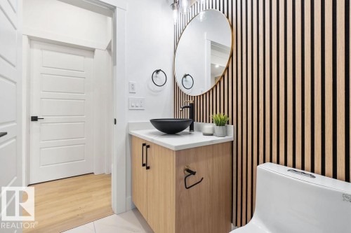 3335 Chickadee Drive, Edmonton, AB - Indoor