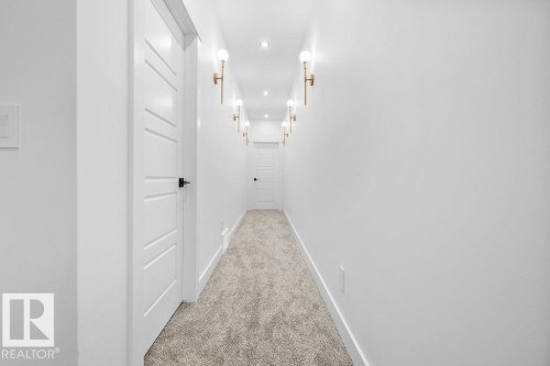 3335 Chickadee Drive, Edmonton, AB - Indoor Photo Showing Other Room