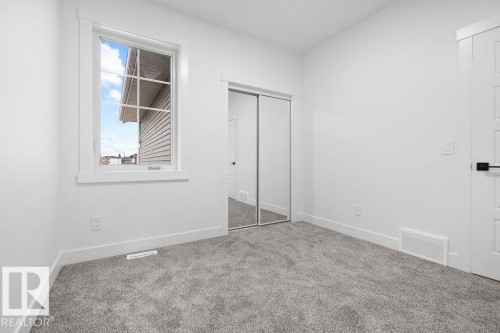 3335 Chickadee Drive, Edmonton, AB - Indoor Photo Showing Other Room
