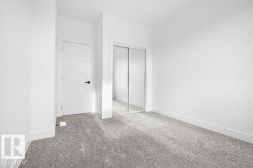 3335 Chickadee Drive, Edmonton, AB - Indoor Photo Showing Other Room