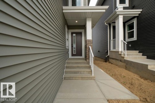 3335 Chickadee Drive, Edmonton, AB - Outdoor