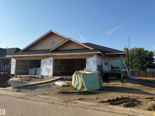#23 1005 Calahoo Rd, Spruce Grove, AB - Outdoor