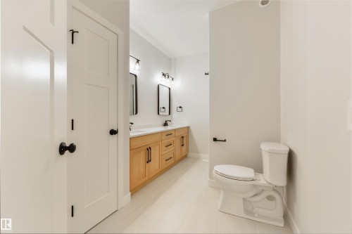 #23 1005 Calahoo Rd, Spruce Grove, AB - Indoor Photo Showing Bathroom