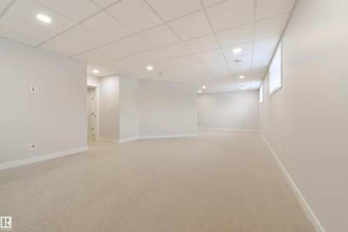 #23 1005 Calahoo Rd, Spruce Grove, AB - Indoor Photo Showing Other Room