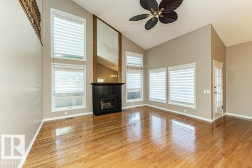 1051 109 Street, Edmonton, AB - Indoor With Fireplace