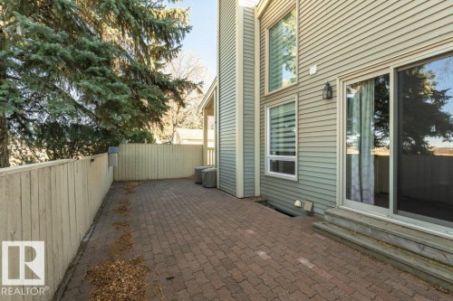 1051 109 Street, Edmonton, AB - Outdoor