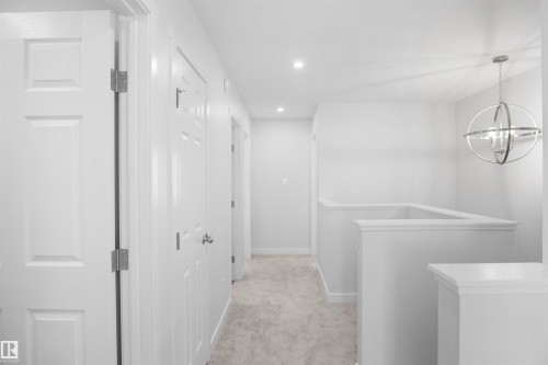 21398 128A Avenue, Edmonton, AB - Indoor Photo Showing Other Room