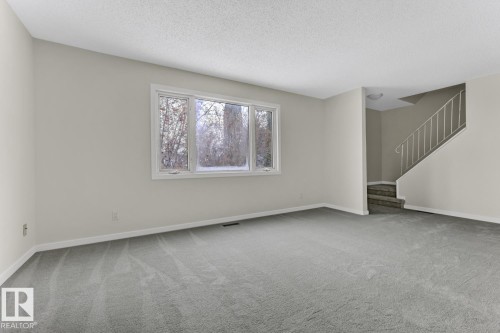5A Twin Terrace, Edmonton, AB - Indoor Photo Showing Other Room
