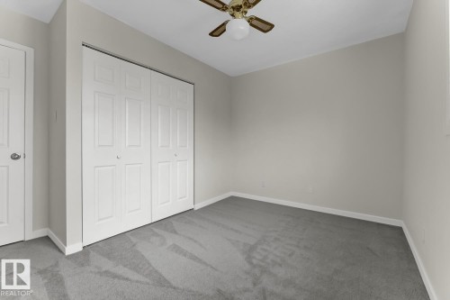 5A Twin Terrace, Edmonton, AB - Indoor Photo Showing Other Room