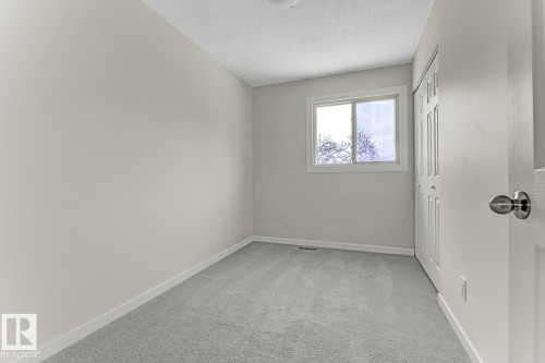 5A Twin Terrace, Edmonton, AB - Indoor Photo Showing Other Room