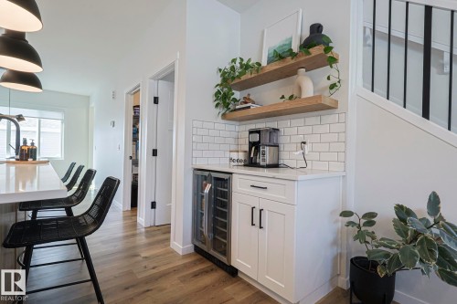 17834 73A Street, Edmonton, AB - Indoor