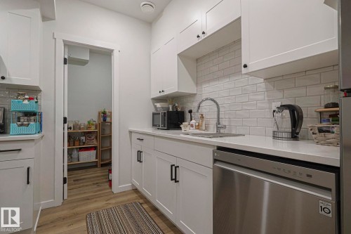 17834 73A Street, Edmonton, AB - Indoor Photo Showing Kitchen