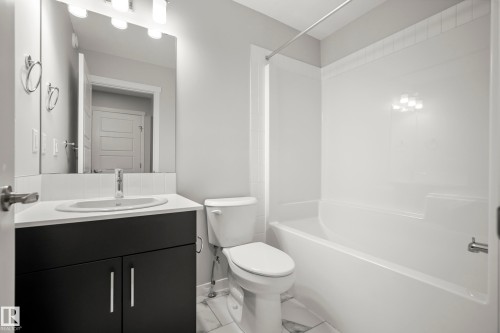 38 Brougham Drive, Ardrossan, AB - Indoor Photo Showing Bathroom