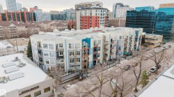 207 10147 112 Street  Edmonton, AB T5K 1M1