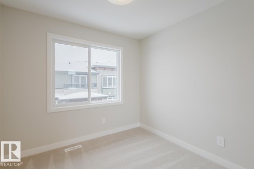 4 16231 19 Avenue, Edmonton, AB - Indoor Photo Showing Other Room