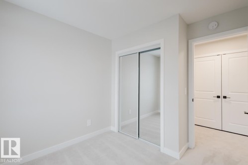 4 16231 19 Avenue, Edmonton, AB - Indoor Photo Showing Other Room
