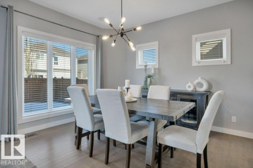 2228 Calhoun Link, Edmonton, AB - Indoor Photo Showing Dining Room