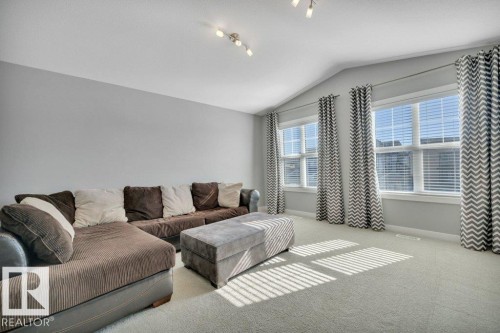 2228 Calhoun Link, Edmonton, AB - Indoor Photo Showing Living Room