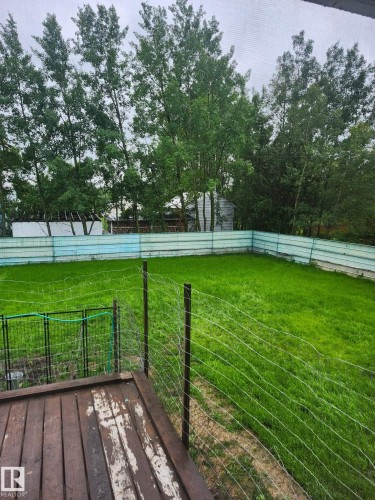 8 Fourth Street, Duffield, AB - Outdoor With Backyard