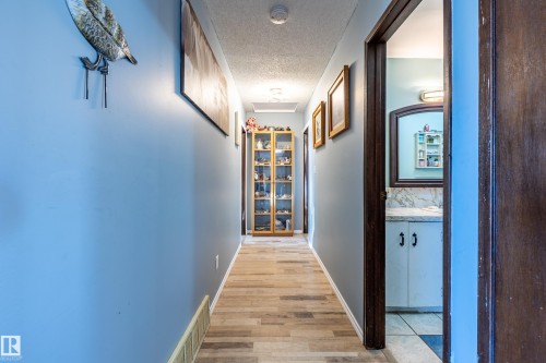 8 Fourth Street, Duffield, AB - Indoor Photo Showing Other Room