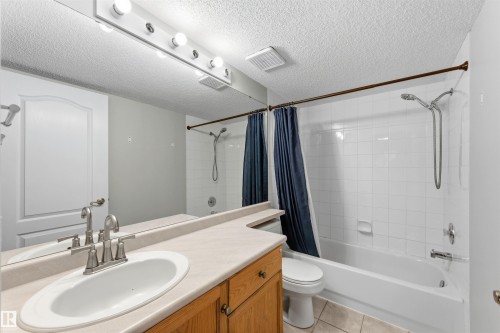 201 9640 105 Street, Edmonton, AB - Indoor Photo Showing Bathroom
