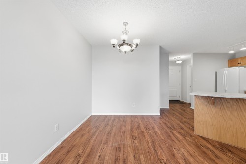 201 9640 105 Street, Edmonton, AB - Indoor