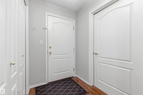 201 9640 105 Street, Edmonton, AB - Indoor Photo Showing Other Room