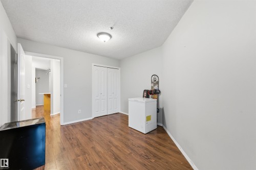 201 9640 105 Street, Edmonton, AB - Indoor