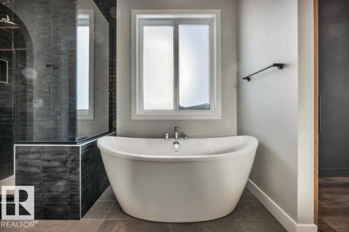 44 Eldridge Point(E), St. Albert, AB - Indoor Photo Showing Bathroom