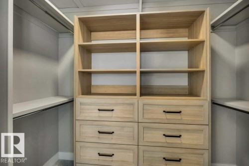 44 Eldridge Point(E), St. Albert, AB - Indoor With Storage