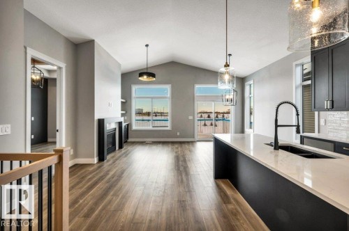 44 Eldridge Point(E), St. Albert, AB - Indoor Photo Showing Kitchen With Double Sink With Upgraded Kitchen