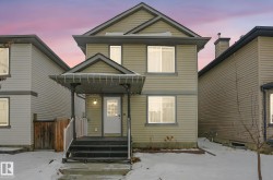 2348 28B Avenue  Edmonton, AB T6T 2A4