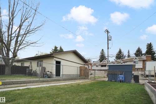 8540 89 Street, Edmonton, AB - Outdoor