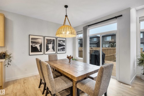 5480 Kootook Road, Edmonton, AB - Indoor Photo Showing Dining Room