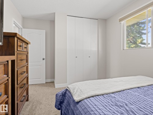 9311 169 Street, Edmonton, AB - Indoor Photo Showing Bedroom