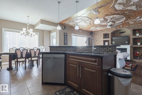 3244 18 Street, Edmonton, AB - Indoor