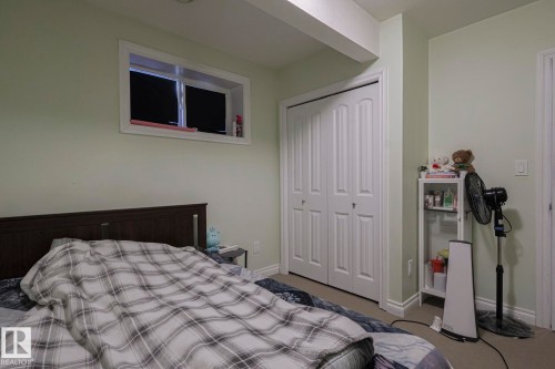 3244 18 Street, Edmonton, AB - Indoor Photo Showing Bedroom