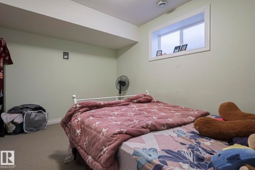 3244 18 Street, Edmonton, AB - Indoor Photo Showing Bedroom