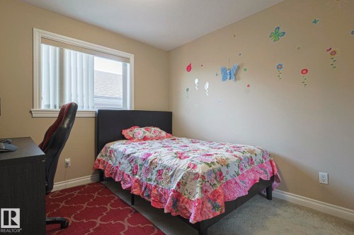 3244 18 Street, Edmonton, AB - Indoor Photo Showing Bedroom