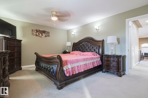 3244 18 Street, Edmonton, AB - Indoor Photo Showing Bedroom