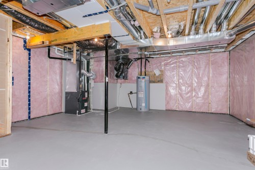 9421 Pear Crescent, Edmonton, AB - Indoor Photo Showing Basement