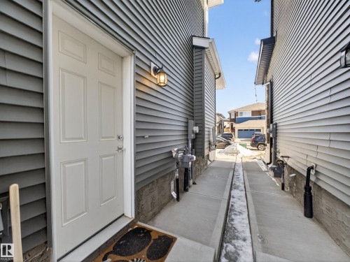 Property entrance - 9358 Pear Link Link, Edmonton, AB - Outdoor With Exterior