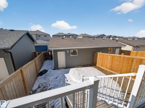 Deck with a residential view and a fenced backyard - 9358 Pear Link Link, Edmonton, AB - Outdoor With Exterior