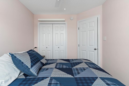 3772 Weidle Crescent, Edmonton, AB - Indoor Photo Showing Bedroom