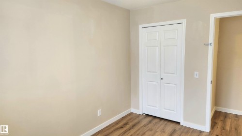 181 230 Edwards Drive, Edmonton, AB - Indoor Photo Showing Other Room