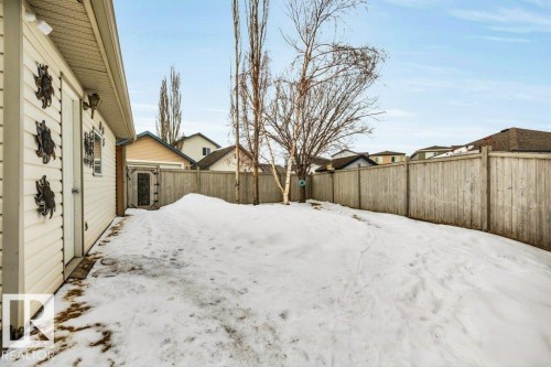 1314 George Close, Edmonton, AB - Outdoor